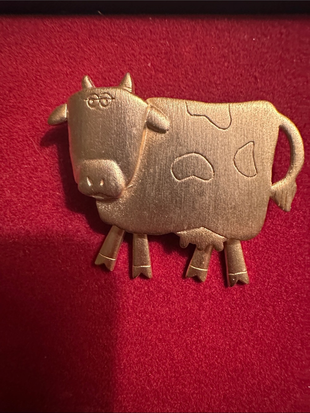 Vintage Signed JJ Jonette Brushed Gold Cow Brooch Moving Dangling Legs